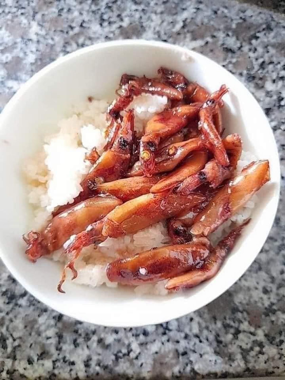 Mực muối phơi ghe, hàng dẻo, khô ít muối, thịt dày, thơm ngon đưa cơm - CON NHỎ - 500GR Mực muối phơi ghe, hàng dẻo, khô ít muối, thịt dày, thơm ngon đưa cơm - CON NHỎ - 500GR