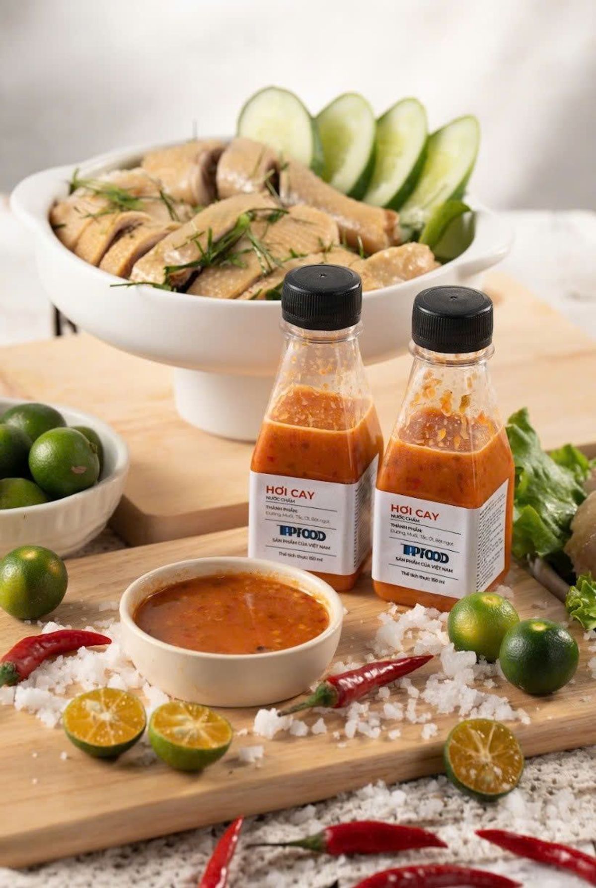 Sốt Chấm thần thánh,Nước chấm Muối Ớt Đỏ chấm hải sản - ốc - đồ nướng - bánh tráng - SỈ THÙNG 25 CHAI Sốt Chấm thần thánh,Nước chấm Muối Ớt Đỏ chấm hải sản - ốc - đồ nướng - bánh tráng - SỈ THÙNG 25 CHAI