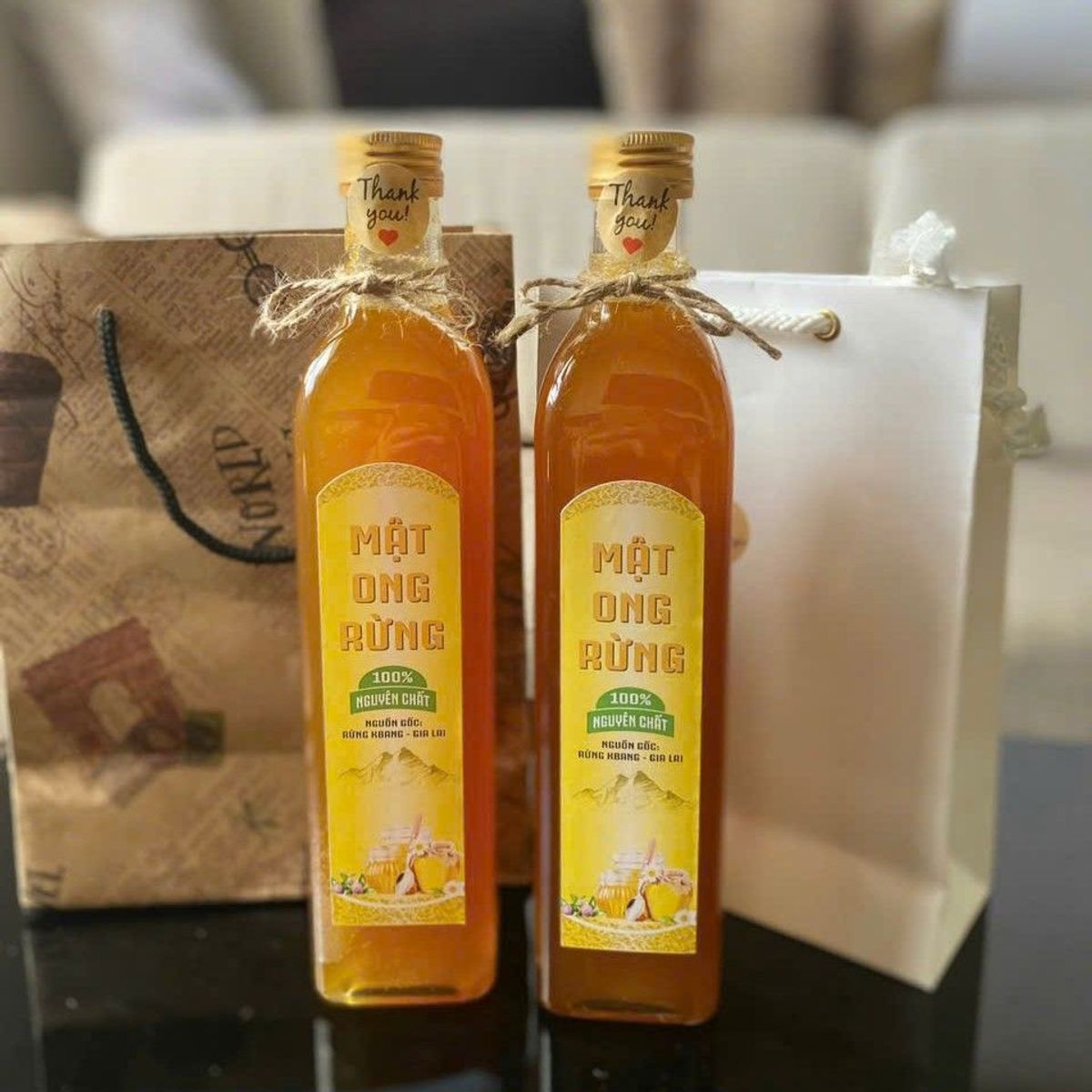 MẬT ONG RUỒI RỪNG (MẬT ONG TỰ NHIÊN - NGUYÊN CHẤT - TÂY NGUYÊN) - Chai 500ml MẬT ONG RUỒI RỪNG (MẬT ONG TỰ NHIÊN - NGUYÊN CHẤT - TÂY NGUYÊN) - Chai 500ml