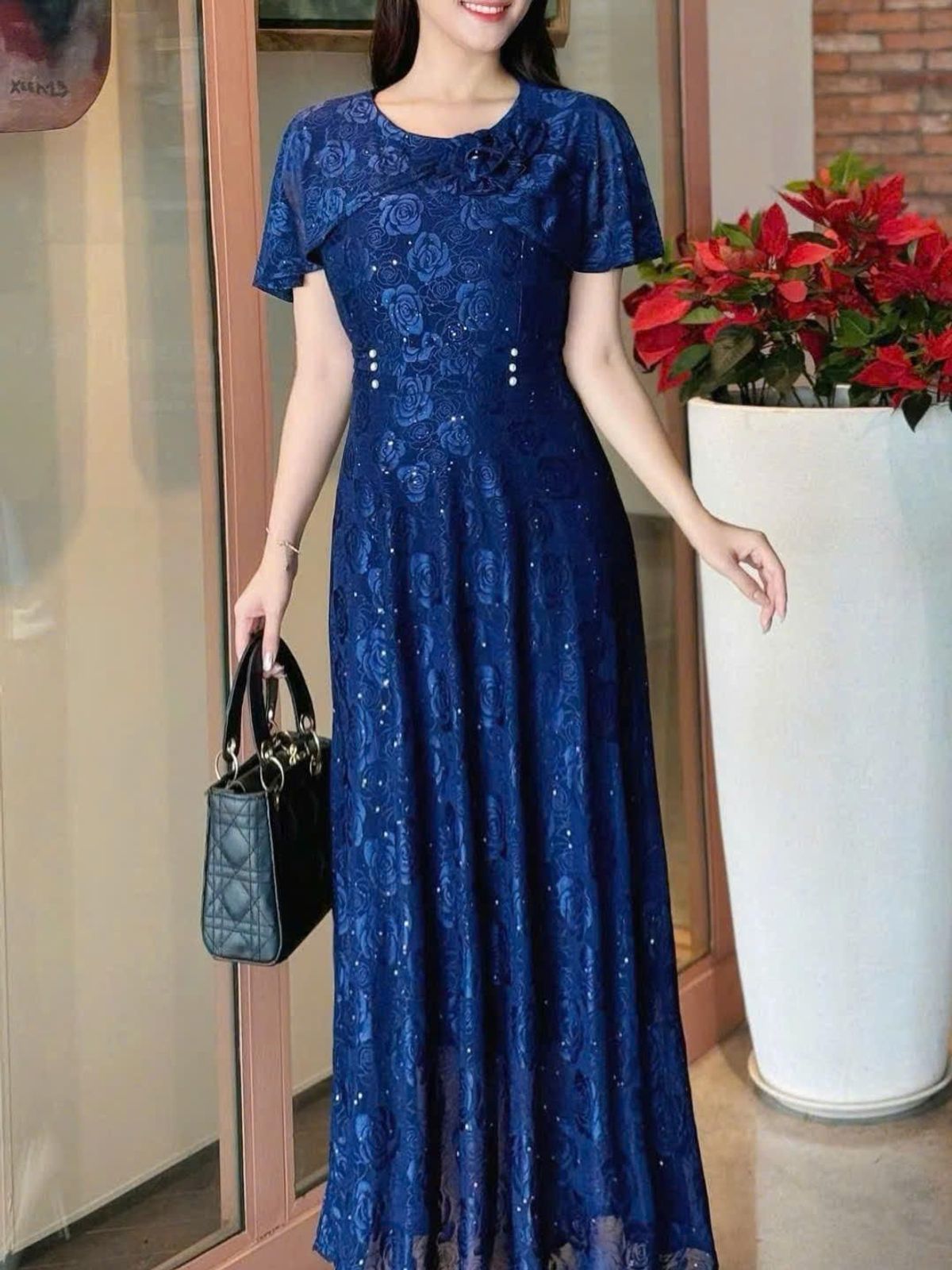 Đầm MAXI trung niên dự tiệc sang trọng vải thun lưới tặng mẹ co giãn tốt bigsize 75kg M705 Đầm MAXI trung niên dự tiệc sang trọng vải thun lưới tặng mẹ co giãn tốt bigsize 75kg M705