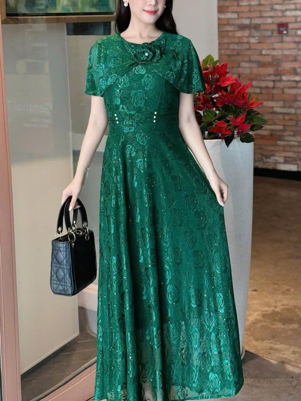 Đầm MAXI trung niên dự tiệc sang trọng vải thun lưới tặng mẹ co giãn tốt bigsize 75kg M705 Đầm MAXI trung niên dự tiệc sang trọng vải thun lưới tặng mẹ co giãn tốt bigsize 75kg M705