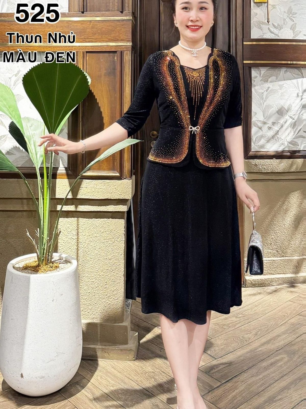 Đầm dạ hội trung niên chất liệu thun nhũ co giãn cực tốt. cho mẹ dự tiệc sang trọng bigsize 75KG M525 Nữ Women Đầm dạ hội trung niên chất liệu thun nhũ co giãn cực tốt. cho mẹ dự tiệc sang trọng bigsize 75KG M525 Nữ Women