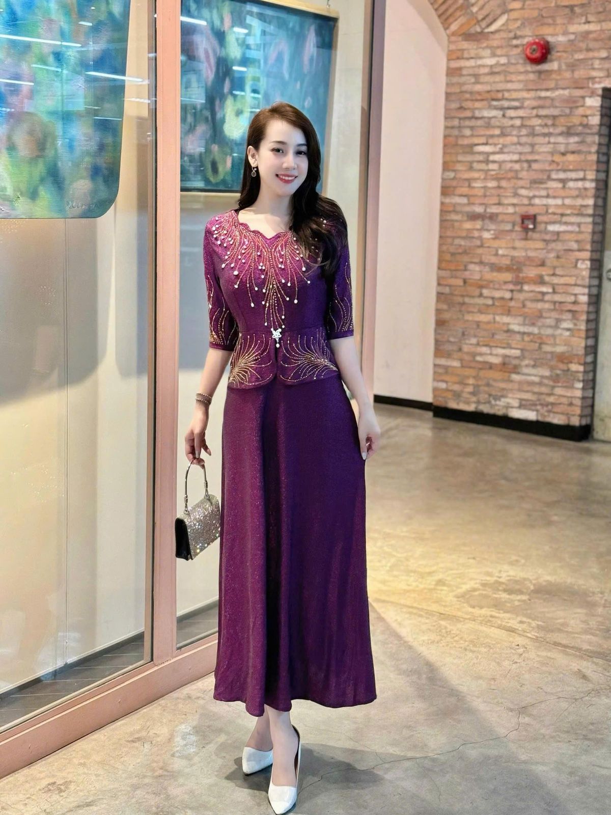 Đầm dạ hội trung niên chất thun nhũ có lớp lót, co giãn cực tốt cho mẹ dự tiệc sang trọng bigsize cao cấp M715 Nữ Dress Đầm dạ hội trung niên chất thun nhũ có lớp lót, co giãn cực tốt cho mẹ dự tiệc sang trọng bigsize cao cấp M715 Nữ Dress