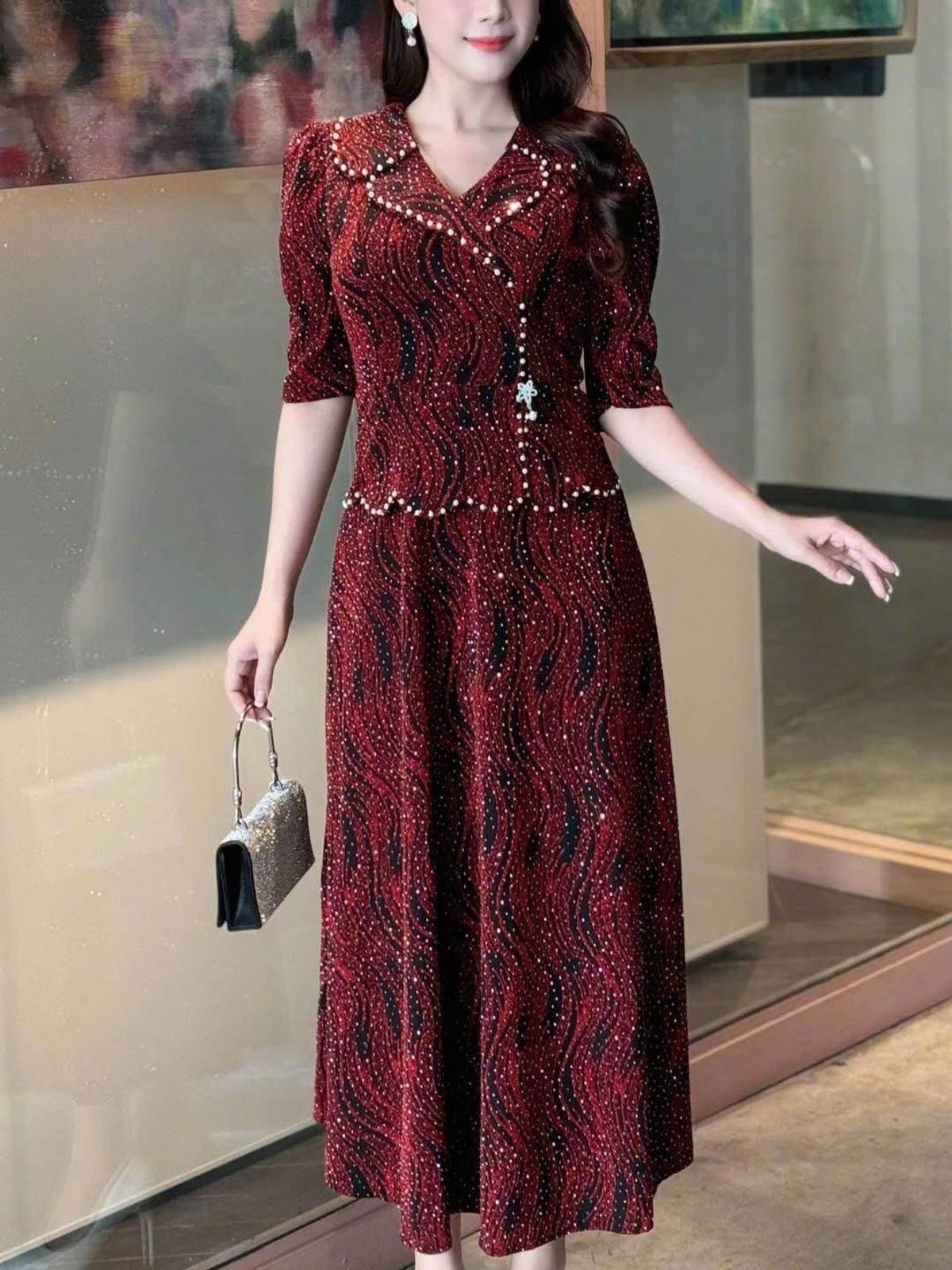 Đầm maxi trung niên dự tiệc - công sở, vải thun nhũ cao cấp đính đá, tặng mẹ co giãn tốt bigsize M695 Đầm maxi trung niên dự tiệc - công sở, vải thun nhũ cao cấp đính đá, tặng mẹ co giãn tốt bigsize M695