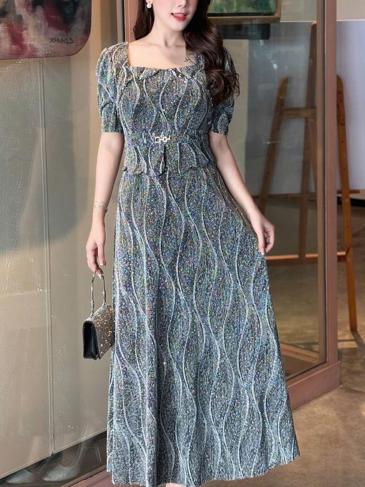 Đầm maxi trung niên dự tiệc - công sở, vải thun nhũ cao cấp đính đá, dáng peplum, tặng mẹ co giãn tốt bigsize M693 Đầm maxi trung niên dự tiệc - công sở, vải thun nhũ cao cấp đính đá, dáng peplum, tặng mẹ co giãn tốt bigsize M693