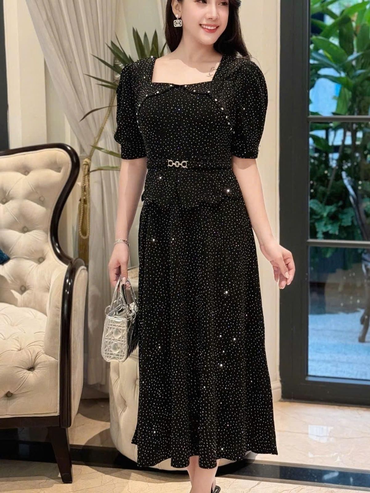 Đầm midi trung niên dự tiệc - công sở, vải thun nhũ cao cấp đính đá, tặng mẹ co giãn tốt bigsize M692 Đầm midi trung niên dự tiệc - công sở, vải thun nhũ cao cấp đính đá, tặng mẹ co giãn tốt bigsize M692