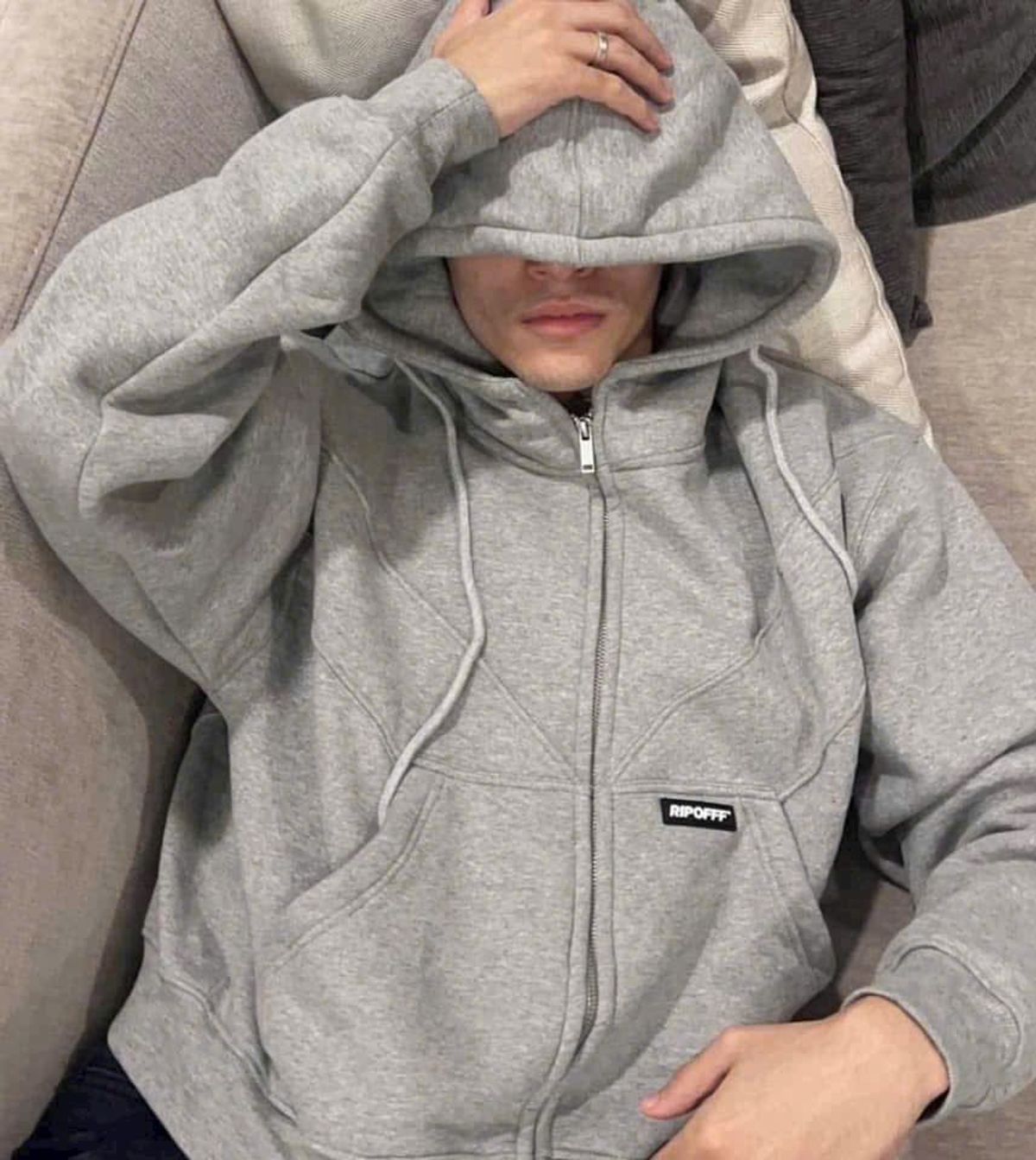 Áo Khoác Chống Nắng Unisex Chất Thun Nỉ Dày Mịn - Kiểu Dáng Boxy Áo Khoác Chống Nắng Unisex Chất Thun Nỉ Dày Mịn - Kiểu Dáng Boxy