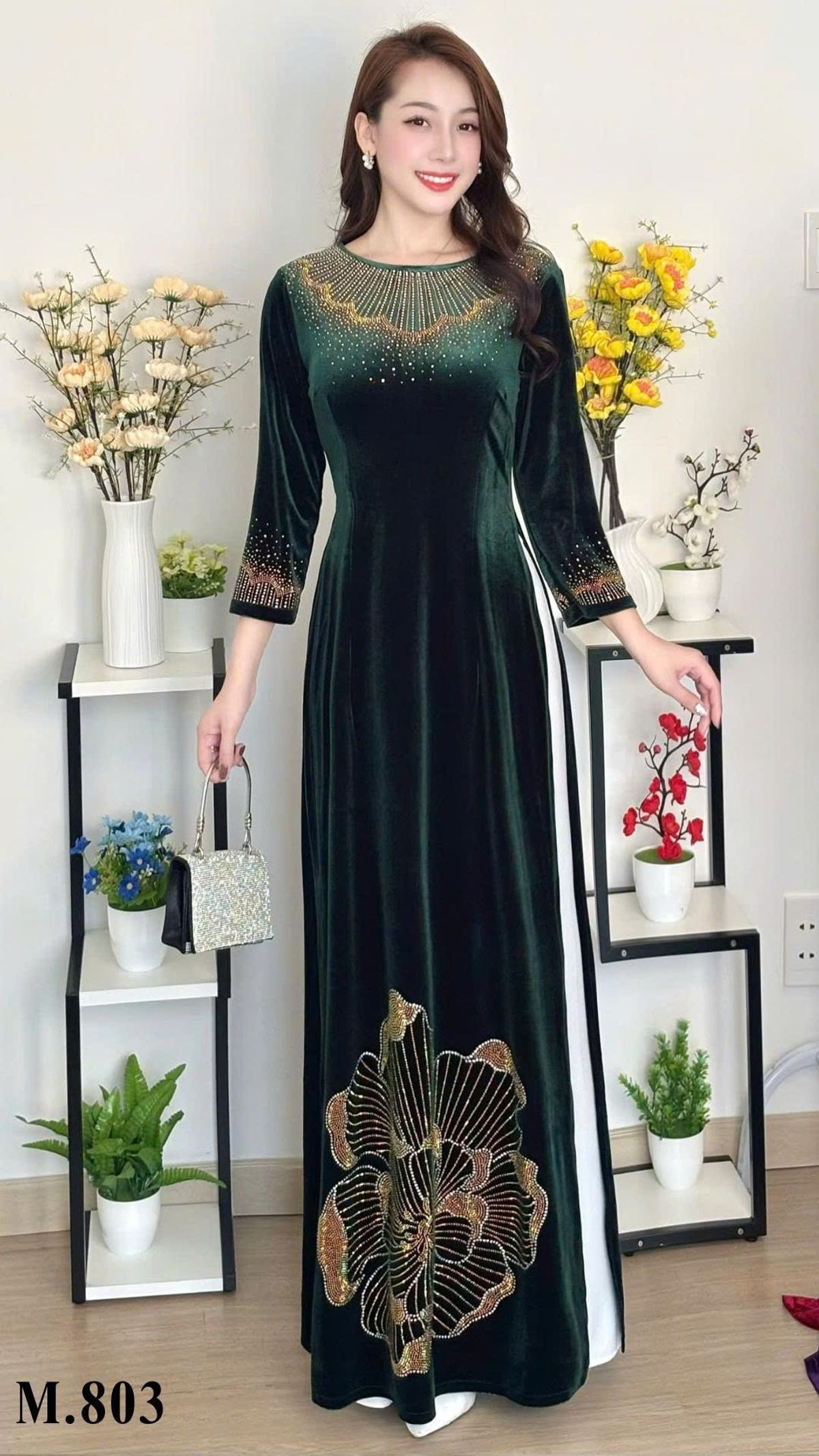 Áo dài cách tân nhung mềm mại, kiểu dáng sang trọng dự tiệc, hoạ tiết đá ép cao cấp, co giãn, bigsize 75kg - M803 Áo dài cách tân nhung mềm mại, kiểu dáng sang trọng dự tiệc, hoạ tiết đá ép cao cấp, co giãn, bigsize 75kg - M803