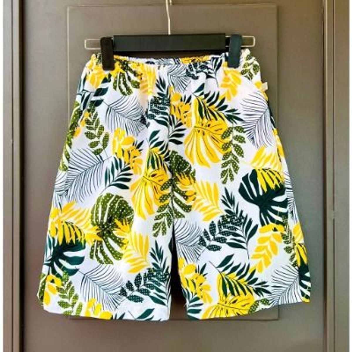 Quần ngố hoa lá đi biển chất kate thái cao cấp HÀNG HOT TREND Nhiều mẫu mã Size 35 đến 95kg Hà Đinh Quần ngố hoa lá đi biển chất kate thái cao cấp HÀNG HOT TREND Nhiều mẫu mã Size 35 đến 95kg Hà Đinh