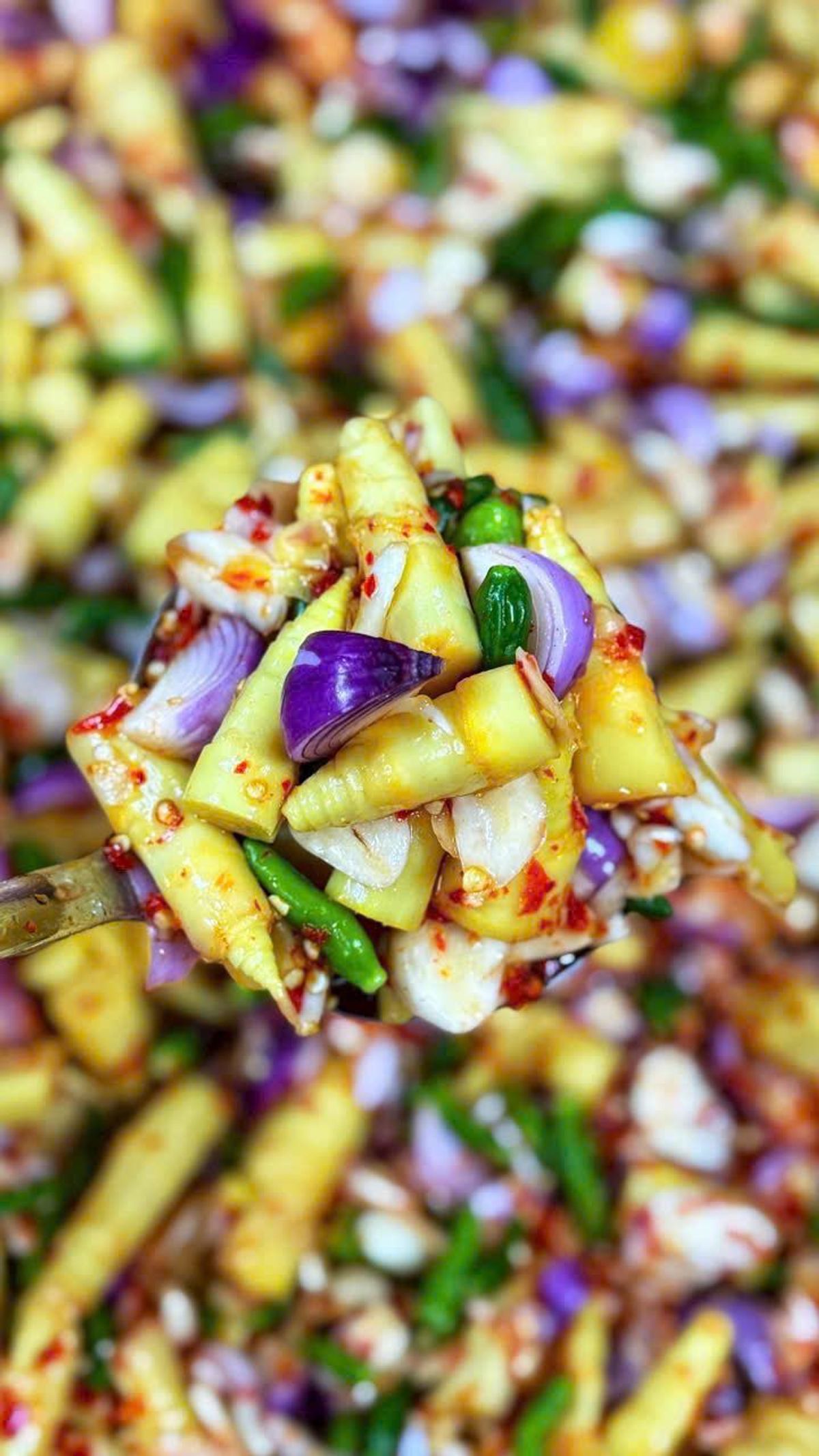 KIM CHI MĂNG GIÒN RỤM,CHUA CAY ĐẬM ĐÀ 800G - WINNIE HOUSE KIM CHI MĂNG GIÒN RỤM,CHUA CAY ĐẬM ĐÀ 800G - WINNIE HOUSE