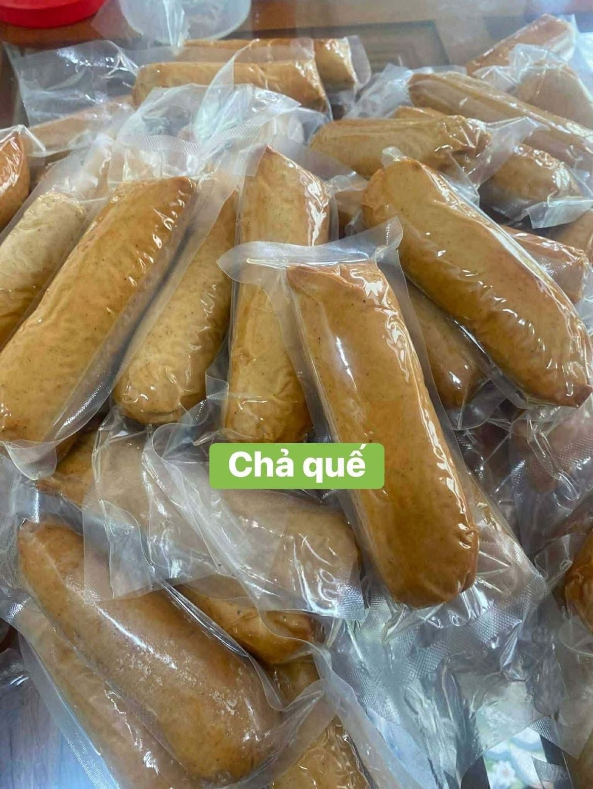 Chả Quế Truyền Thống, Thơm Ngon Đậm Đà 1kg (Chỉ giao TP.HCM) Chả Quế Truyền Thống, Thơm Ngon Đậm Đà 1kg (Chỉ giao TP.HCM)