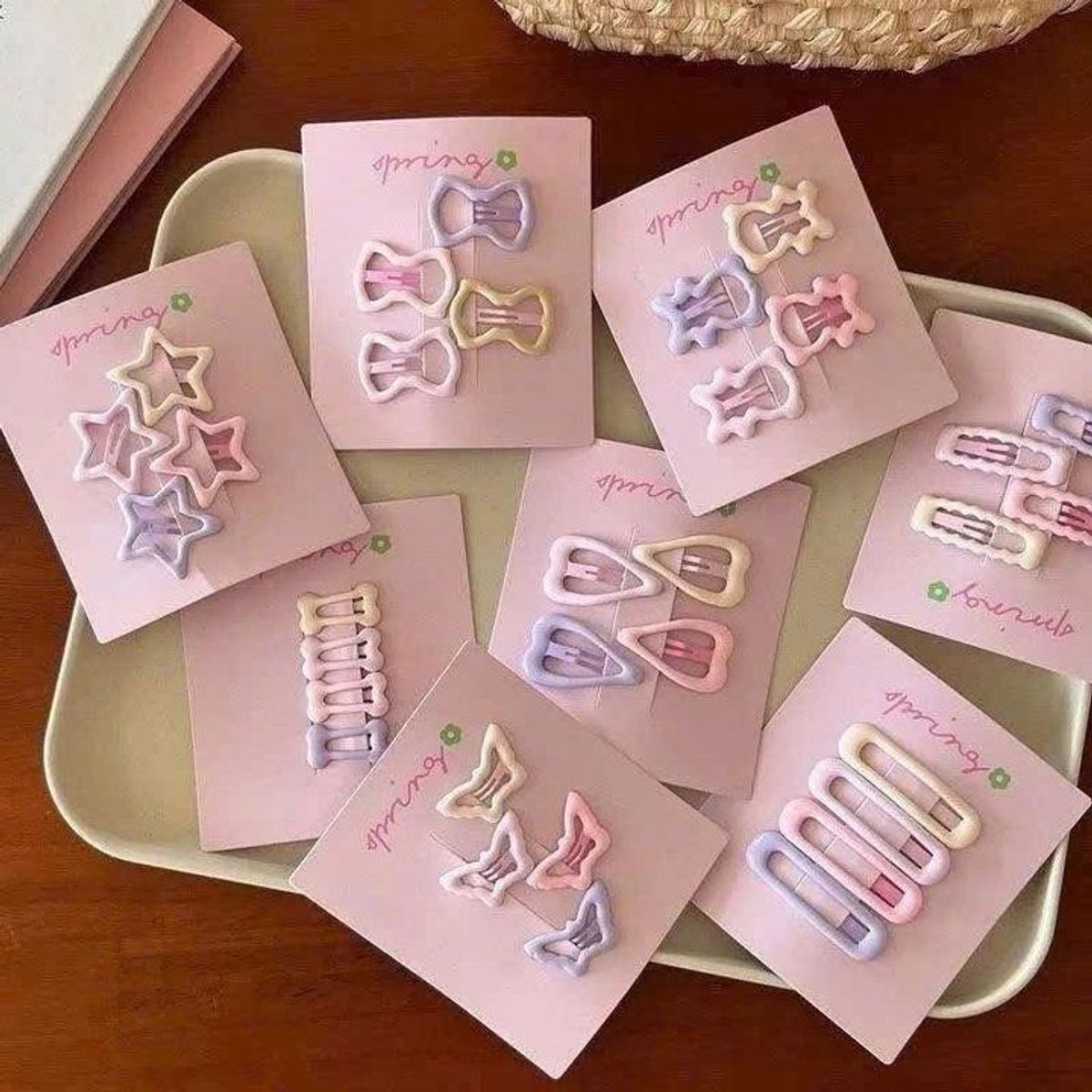 SET CẶP TÓC 32 CHI TIẾT VỚI BẢNG MÀU PAÁTEL CƯNG XỈU SET CẶP TÓC 32 CHI TIẾT VỚI BẢNG MÀU PAÁTEL CƯNG XỈU
