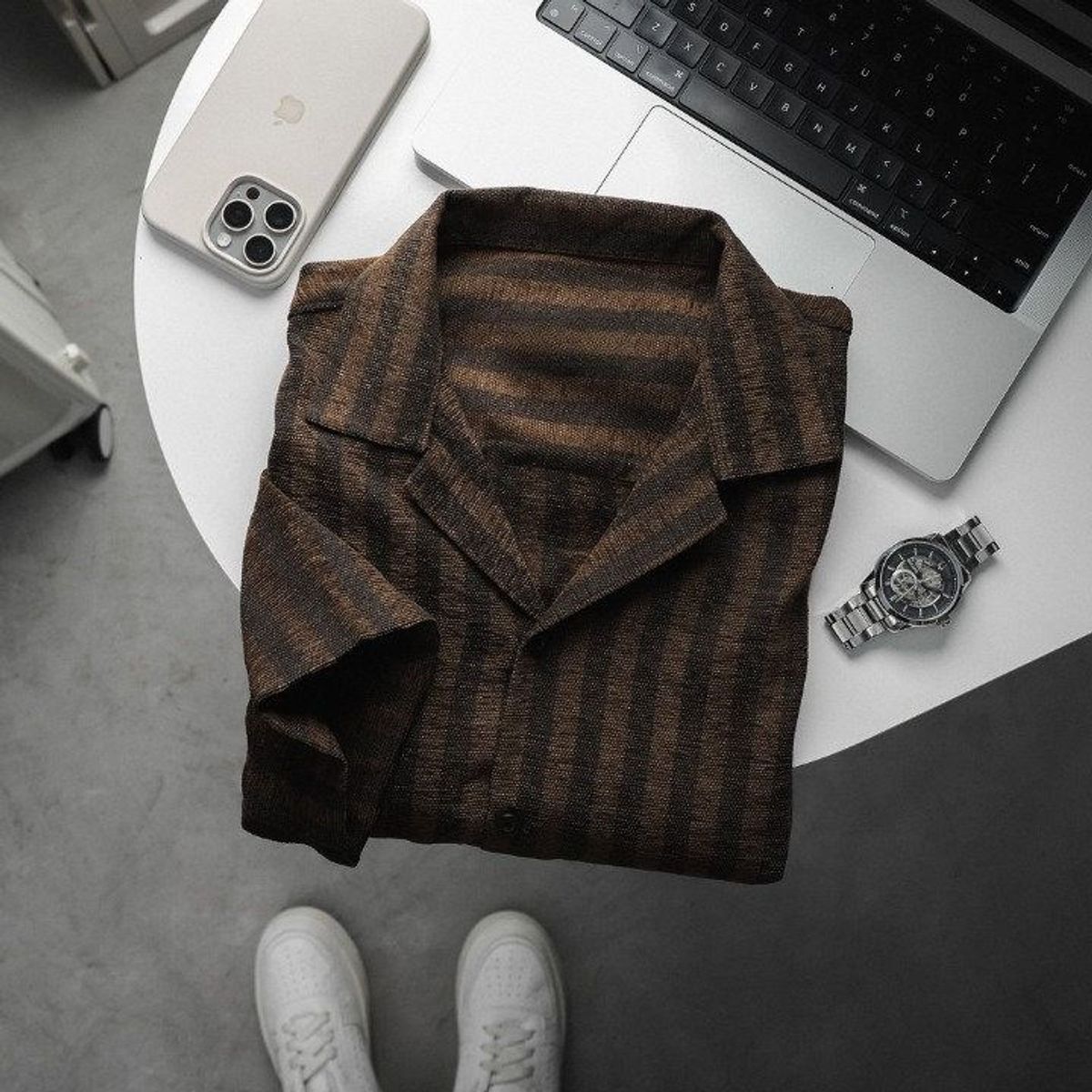 ÁO SƠ MI NAM HỌA TIẾT KELLY TUTO5 MENSWEAR SMD04 - SƠ MI NGẮN TAY CỔ VEST VẢI ĐŨI THÔ HÀN THOÁNG MÁT, FORM THOẢI MÁI ÁO SƠ MI NAM HỌA TIẾT KELLY TUTO5 MENSWEAR SMD04 - SƠ MI NGẮN TAY CỔ VEST VẢI ĐŨI THÔ HÀN THOÁNG MÁT, FORM THOẢI MÁI