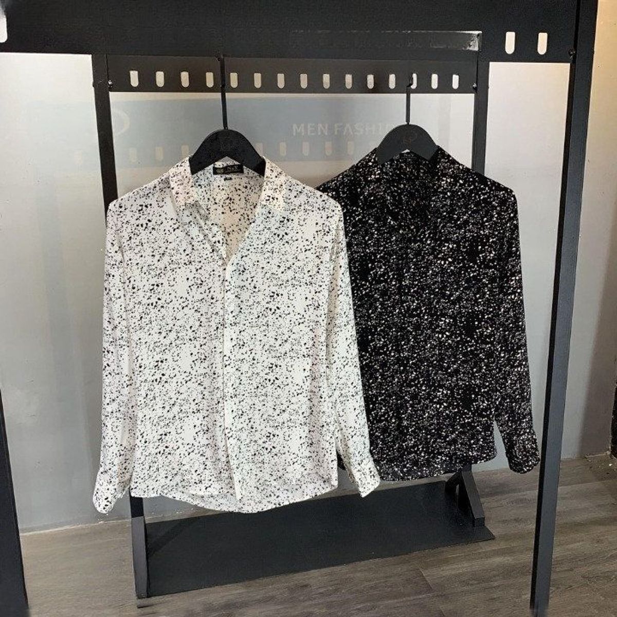 ÁO SƠ MI HỌA TIẾT NAM TUTO5 MENSWEAR SML01 - SƠ MI DÀI TAY LỤA HÀN CHẤM BI SLIM FIT CAO CẤP ÍT NHĂN, PHONG CÁCH, ĐỘC BẢN ÁO SƠ MI HỌA TIẾT NAM TUTO5 MENSWEAR SML01 - SƠ MI DÀI TAY LỤA HÀN CHẤM BI SLIM FIT CAO CẤP ÍT NHĂN, PHONG CÁCH, ĐỘC BẢN