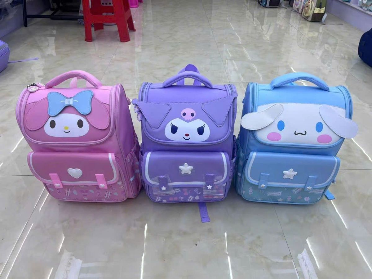 BALÔ CHỐNG GÙ SANRIO CÓ CÁNH SIÊU XINH, NHẸ ÊM CHO BÉ GÁI BALÔ CHỐNG GÙ SANRIO CÓ CÁNH SIÊU XINH, NHẸ ÊM CHO BÉ GÁI