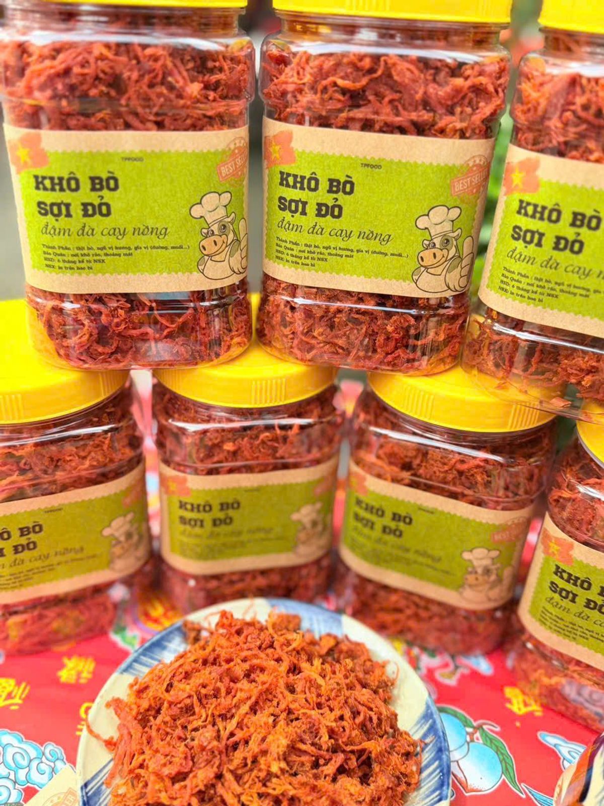 Khô Bò Sợi Đỏ Cay Thơm, Sợi Đậm Đà, Ăn Vặt Cực Cuốn 500g Khô Bò Sợi Đỏ Cay Thơm, Sợi Đậm Đà, Ăn Vặt Cực Cuốn 500g