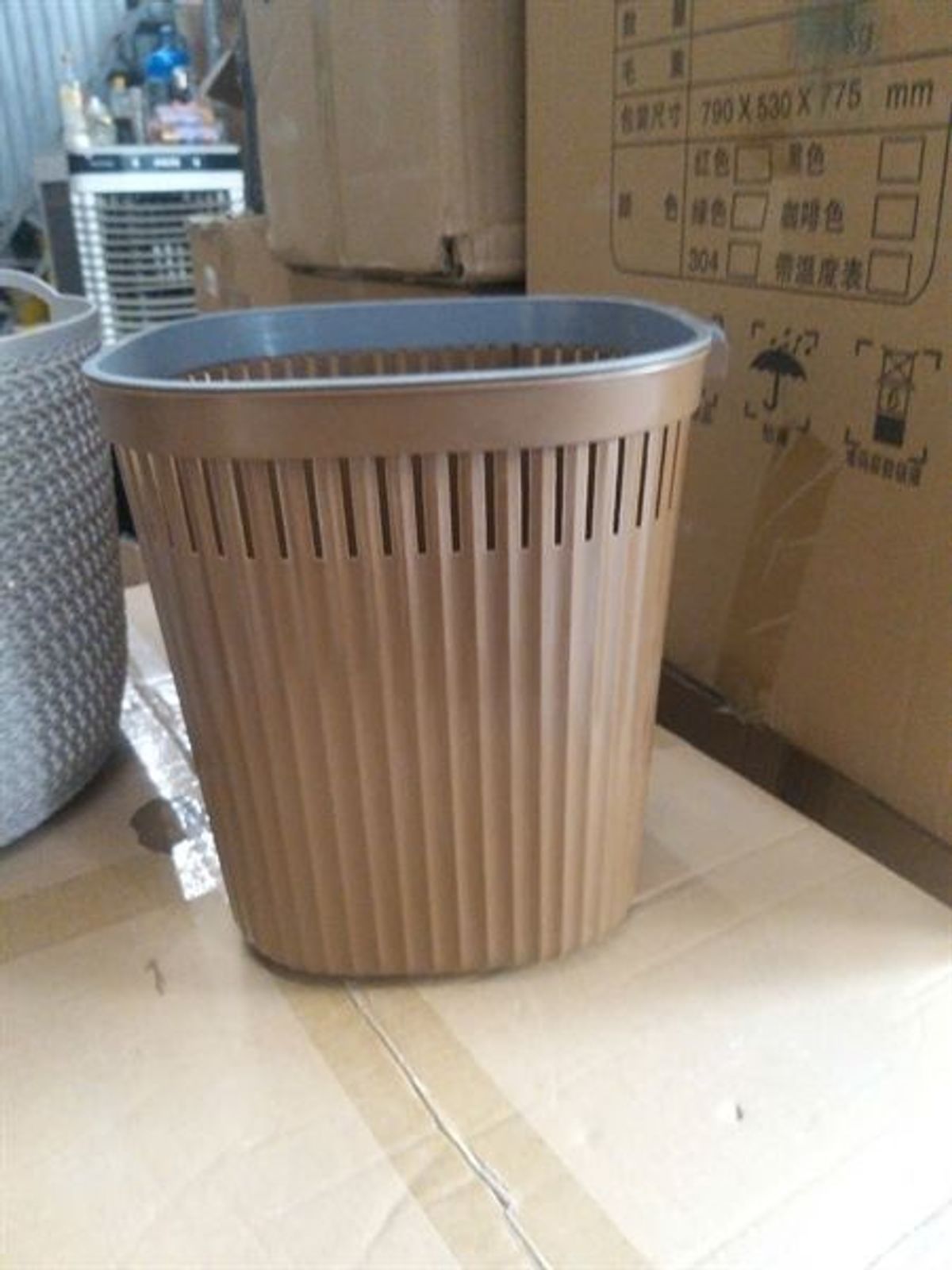 Xọt rác nhựa miệng ghim ( THÙNG 60C ) giá sỉ, giá bán buôn - Thị Trường Sỉ