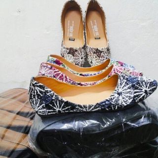 Hài búp bê đồng giá 32k