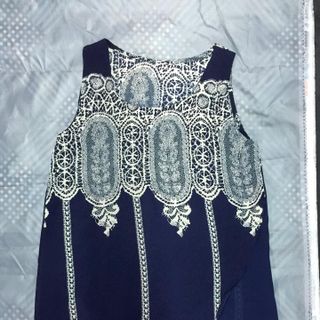 Áo voan sát nách hoa cổ