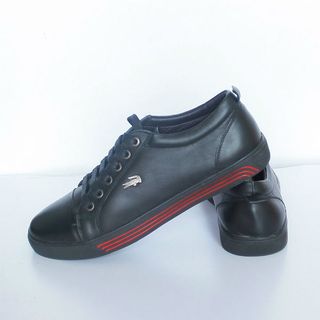 Giầy thể thao da bò