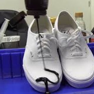 Dung dịch giúp chống nước bảo vệ bề mặt giày túi da lộn nubuck