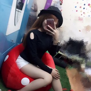 Áo gân khoét tay