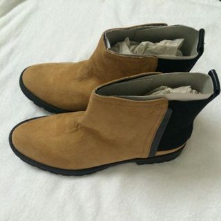 Giầy boot