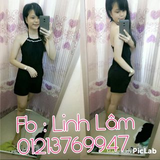 Jumpsuit ngọc trai xẻ ngực