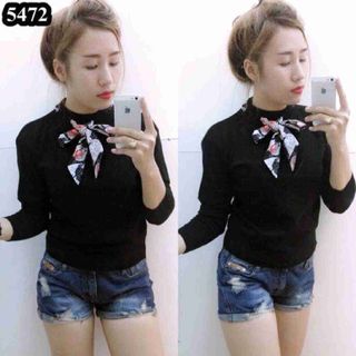 Áo len cổ nơ