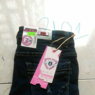 Quần jeans 2da