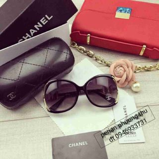 Mắt kính thời trang