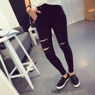 Quần jeans ôm co giãn
