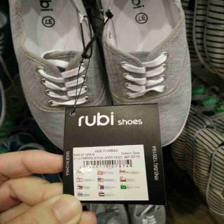 Sneaker rubi cotton ons brand