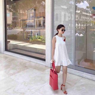 Đầm hoa hồng đỏ
