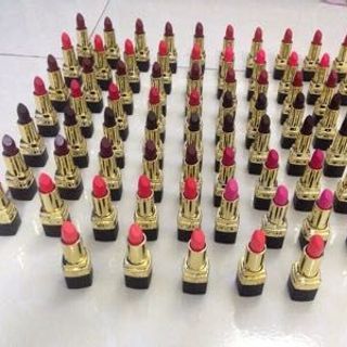 Nhận làm son tươi lì dưỡng môi
