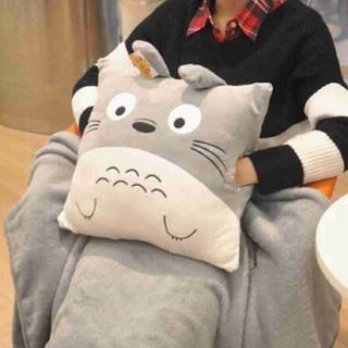 Bộ chăn gối 3 trong 1 hình totoro