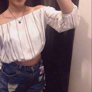 Croptop hieu f21