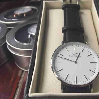 Đồng hồ dw