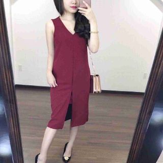 Đầm xẻ tà trước