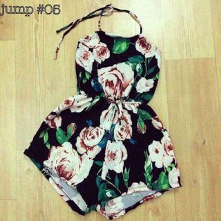 Jumsuit hoa
có 2 kiểu dây và yếm cột