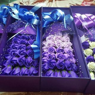 Hộp hoa hồng sáp thơm 33 bông hoa 250000d