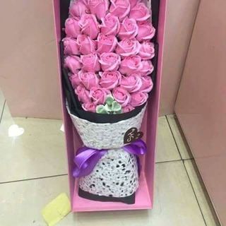 Hộp hoa hồng sáp thơm 33 bông hoa 250000d