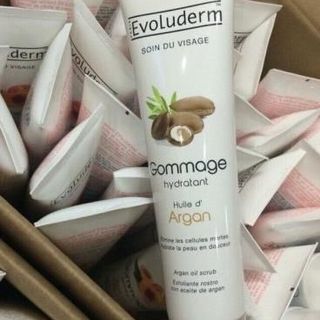 Tẩy tế bào chết mặt evoder