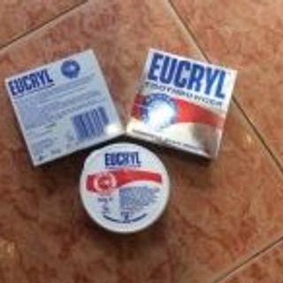Bot trắng răng anh ecurly