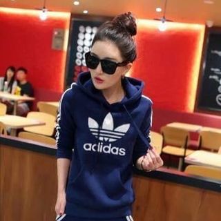 Ao khoác chui adidas