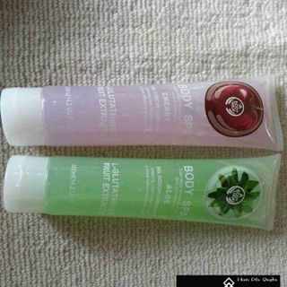 Tẩy tế bào chết body