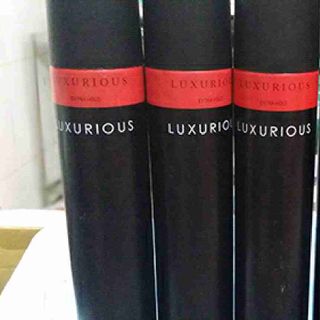 Gôm sịt giữ nếp luxurious