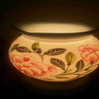 Đèn xông tinh dầu
