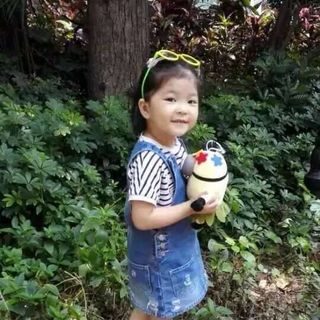 Đầm yếm zin mẹ và pé