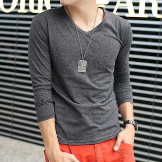 Aó thun nam body cổ tim tay dài